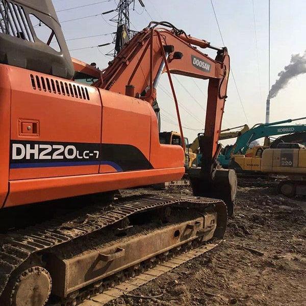 Used Crawler Excavator Second Hand Construction Equipment Original Machine Doosan Daewoo DX220LC-7 DX220LC-9C DX220LC-9C ACE DX220LC-7M for Sale