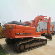 Load image into Gallery viewer, Used Crawler Excavator Second Hand Construction Equipment Original Machine Doosan Daewoo DX260LC D260LCA for Sale