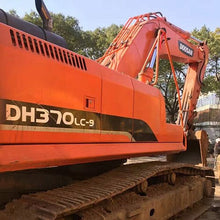 Load image into Gallery viewer, Used Crawler Excavator Second Hand Construction Equipment Original Machine Doosan Daewoo DH370LC-9 DX380LC-7 DX360LC for Sale