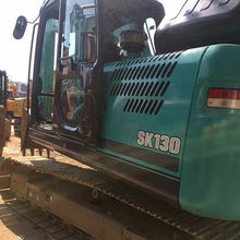 Load image into Gallery viewer, Used Crawler Excavator Second Hand Construction Equipment Original Machine Kobelco SK130 SK130-8 SK130UR SK130LC-11 for Sale